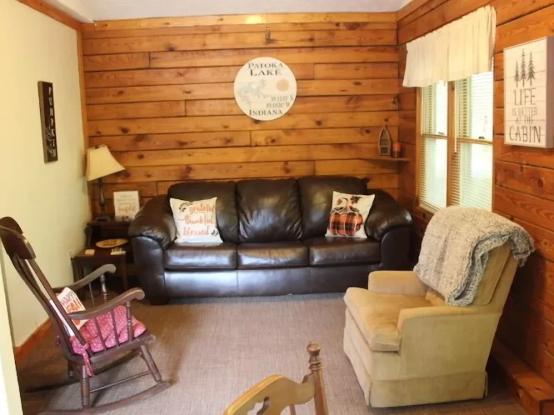 log 6 cabin inner room